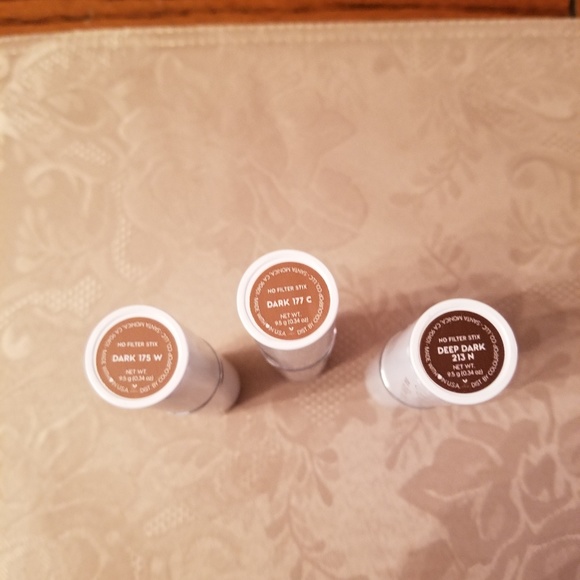 FOUNDATION - Picture 2 of 4